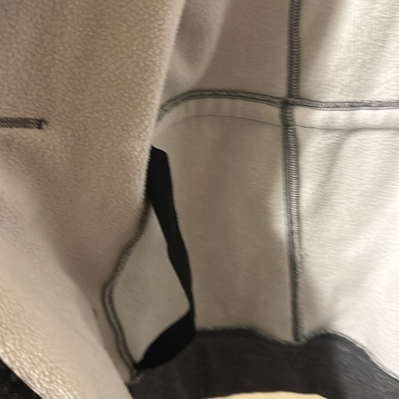 Fabletics Leah Oversized Grey Full Zip Cinched Jacket Size Small - Picture 7 of 9